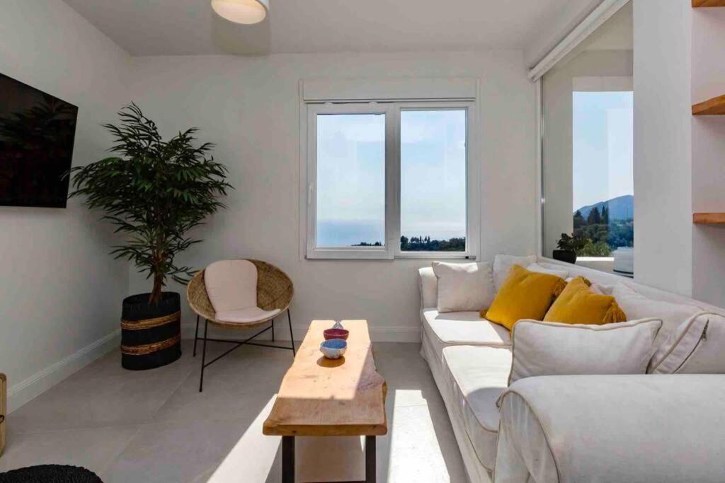 Anaera Villa Pelekas Luaran gambar